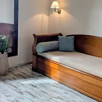 L'authentique Bed & Breakfast 2*