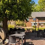 Bed & Breakfast L'authentique Beaumont-le-Roger
