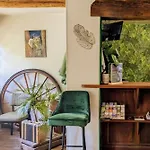 Bed & Breakfast L'authentique Beaumont-le-Roger