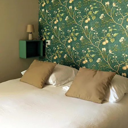 L'authentique 2* Beaumont-le-Roger