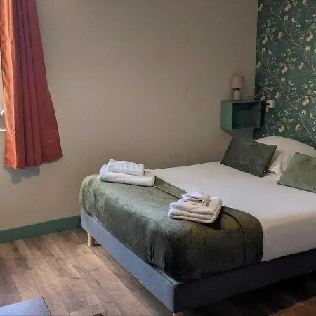 L'authentique فندق مبيت وإفطار 2*