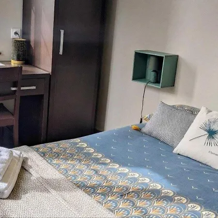 فندق مبيت وإفطار L'authentique 2*